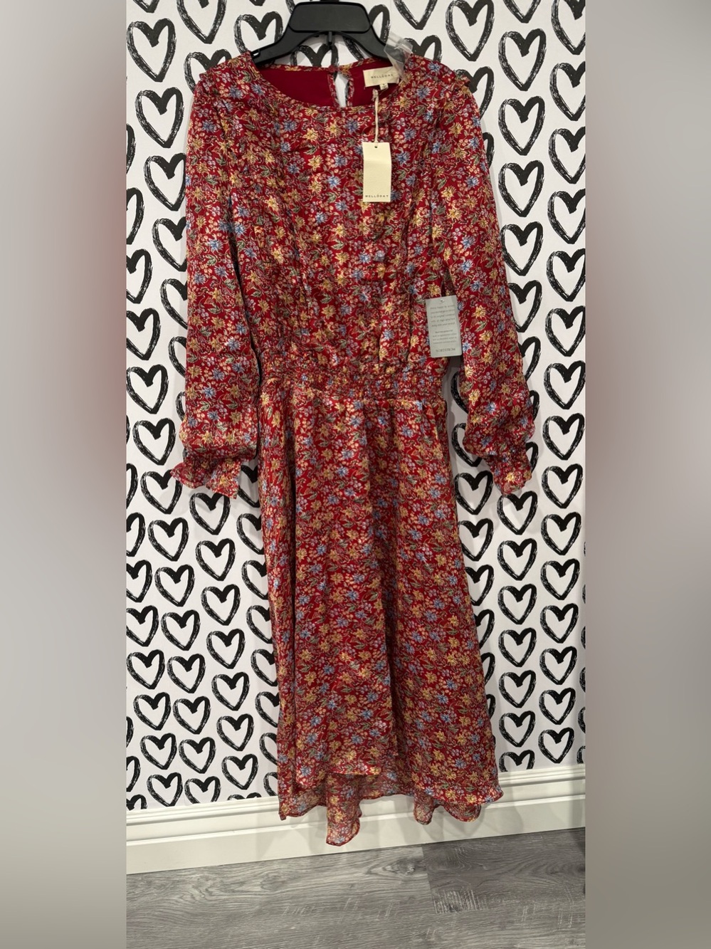 MELLODAY Floral High-Low Dress in Red Multi with gold shimmer detailing